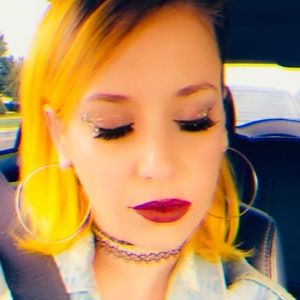 Meet your Posher, Sayum